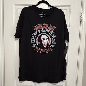 Torrid Black and Red Short Sleeve Graphic Tee